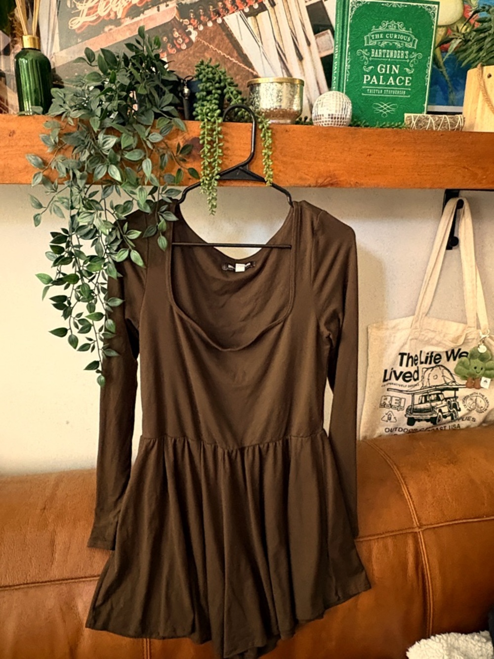 Urban Outfitters - Women’s Long Sleeve Knit Romper (Size M)